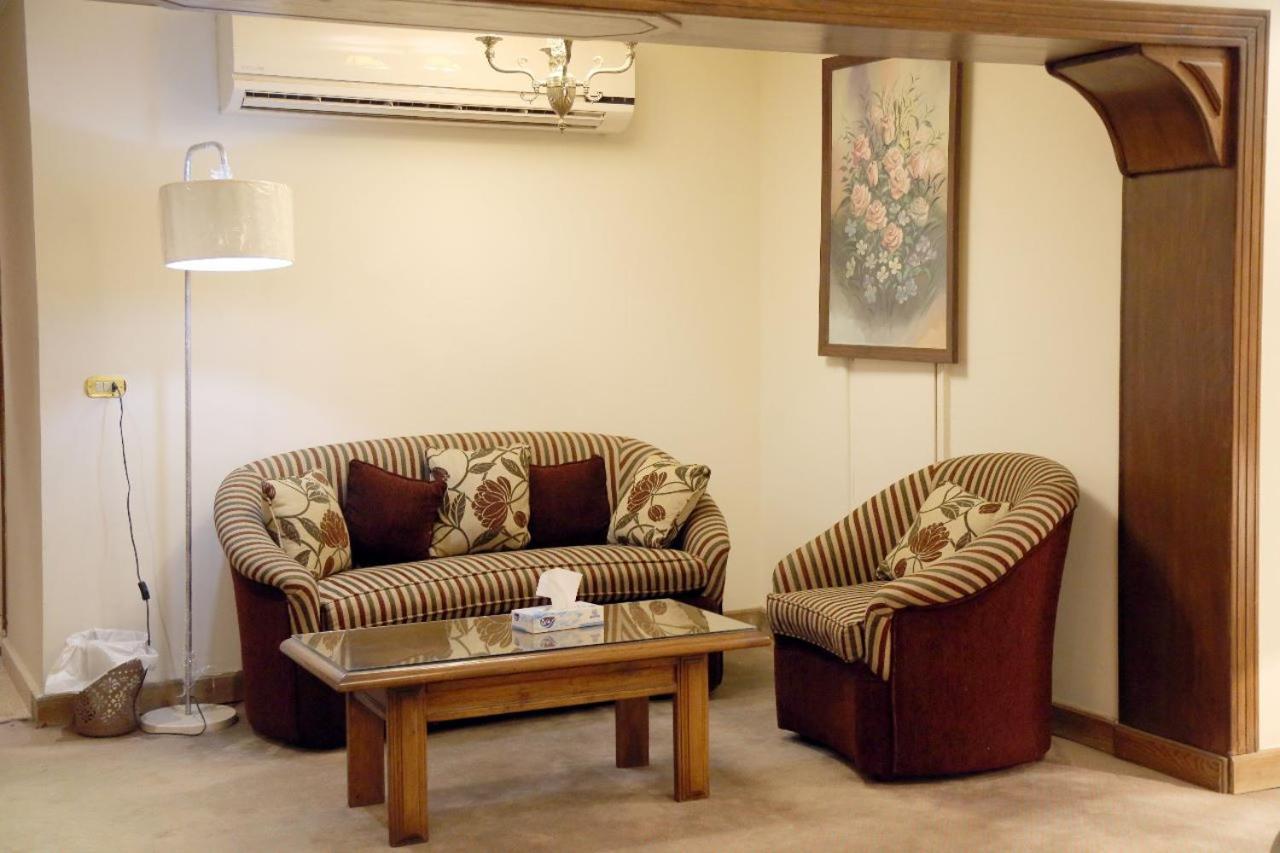 International Scout House Hotel *